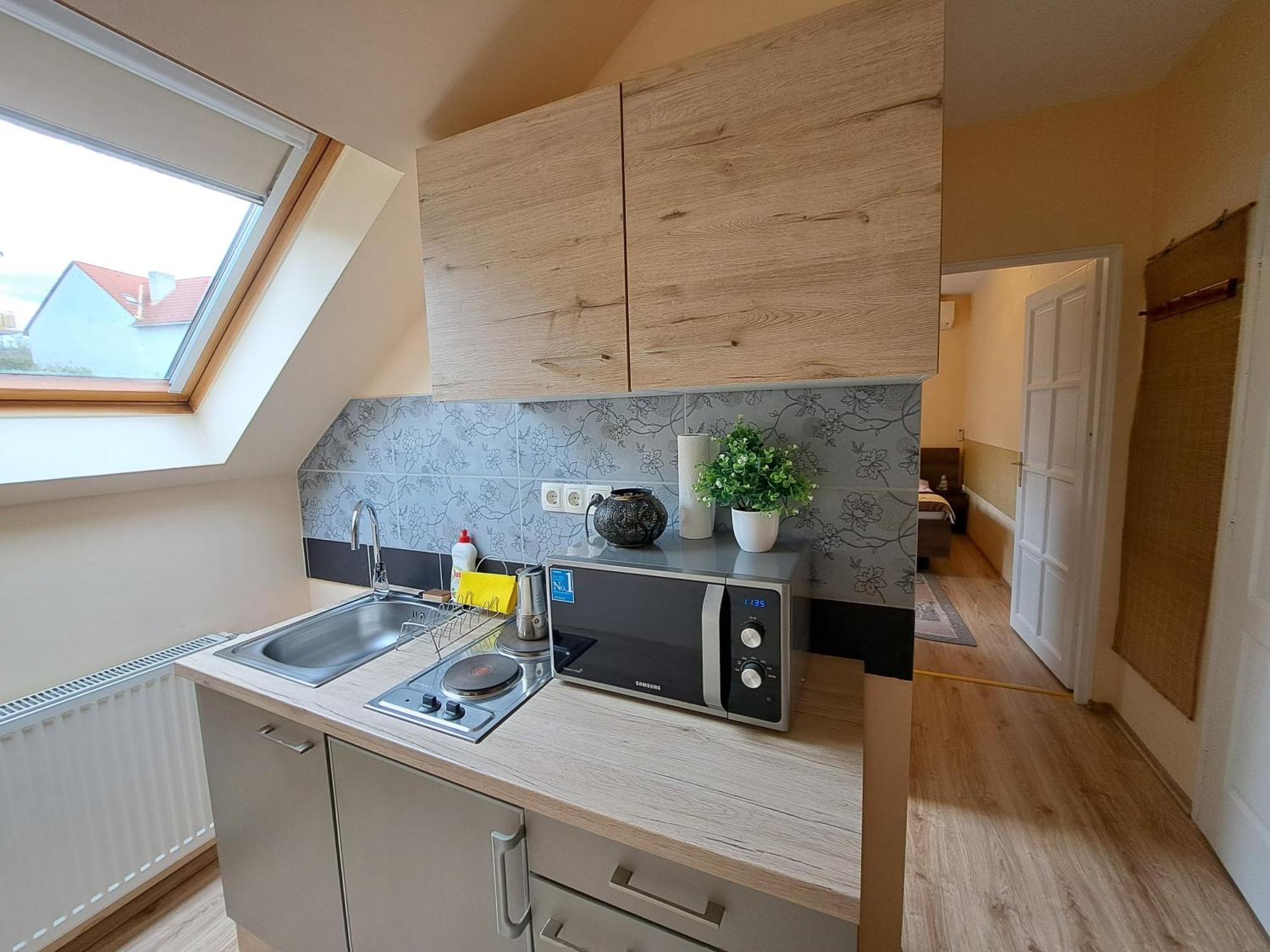 Orient Apartmanhaz Eger Exteriör bild